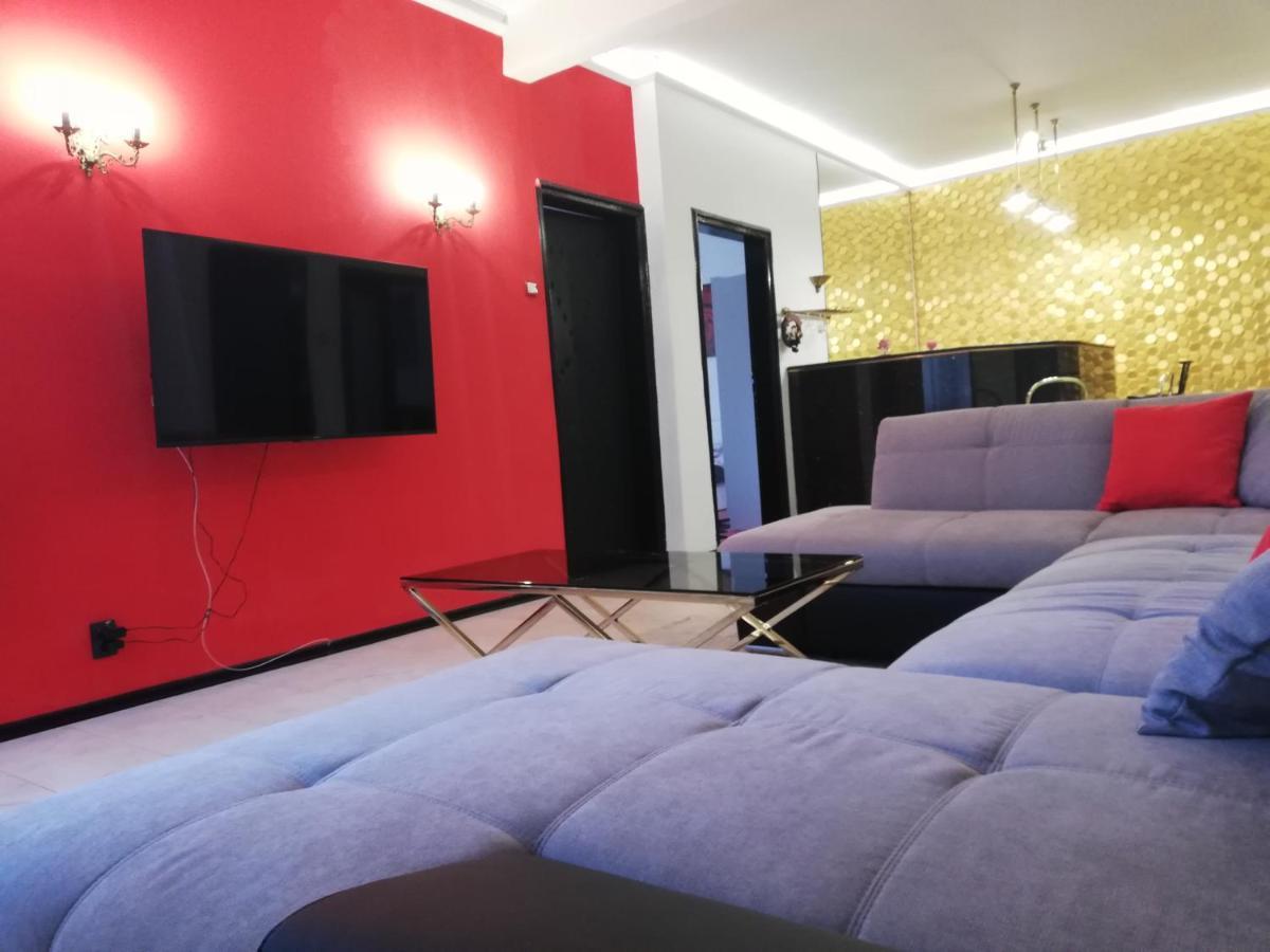 Top Center Cozy And Spacious Apartment Sofia Buitenkant foto