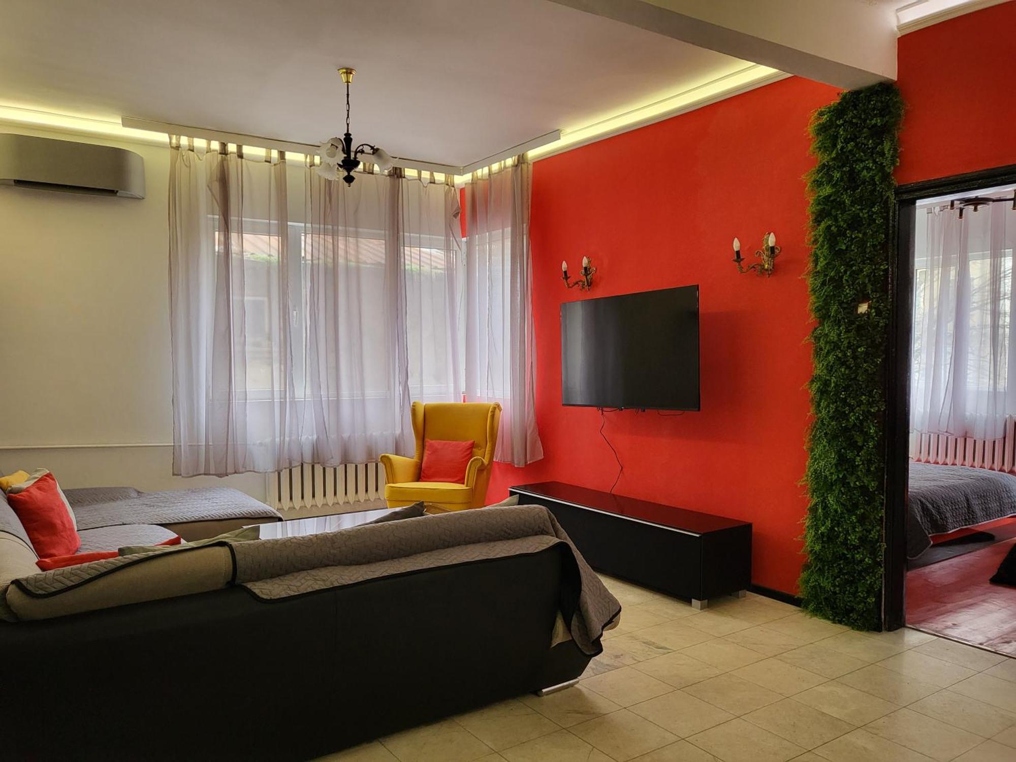 Top Center Cozy And Spacious Apartment Sofia Buitenkant foto